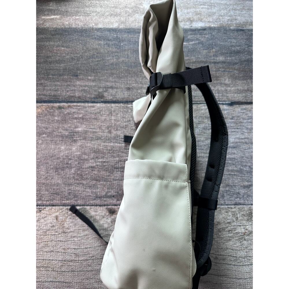 Stubble & Co Roll Top Backpack Sand Laptop Bag Pockets 20L - Picture 6 of 9